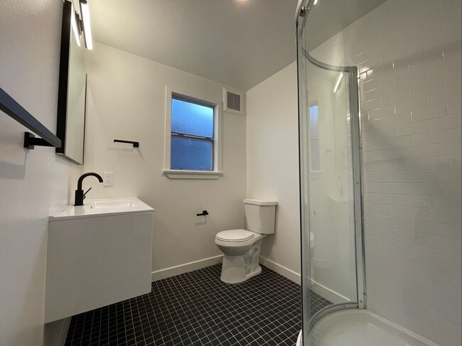 229 Granada Ave Unit Loft 3