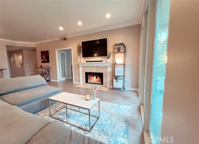 Photo - 2233 Martin Unit 207