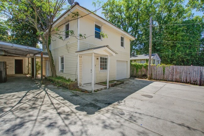 Photo - Now Leasing - Charming Renovated 3BR Home Near Downtown Columbia & Major Colleges