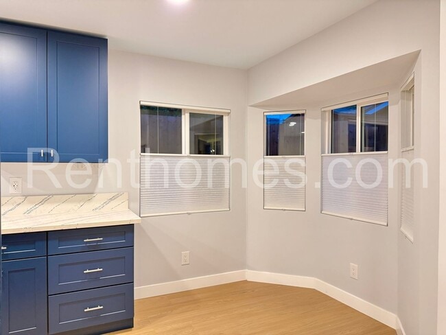 Photo - 1831 Thomas Ave