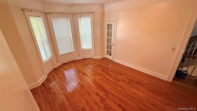 Photo - 794 Lincoln Pl