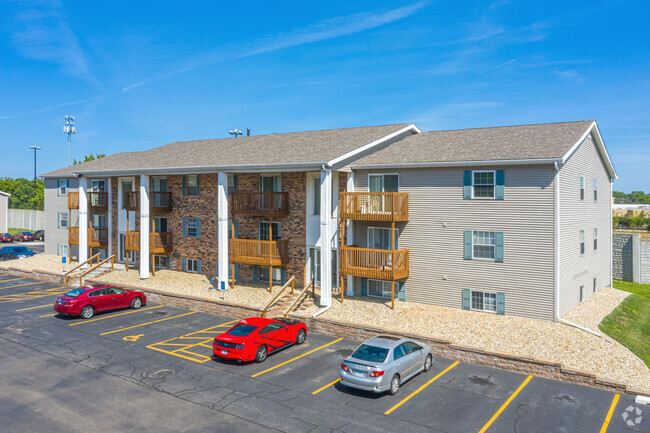 Building Photo - Westporte Apartments