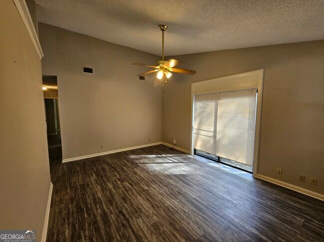 Photo - 108 E Lakemont Dr
