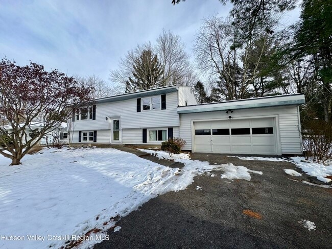 Photo - 18 Cherry Hill Rd