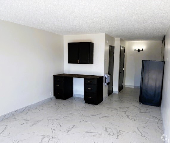Building Photo - Casitas at 805 N 17Th St. Rental