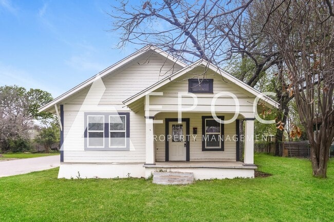 Building Photo - 1925 Proctor Ave