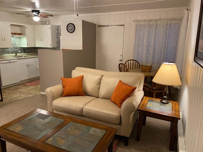 Photo - 304 S Harrison St