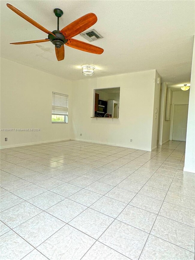 Photo - 5541 NW 90th Ter