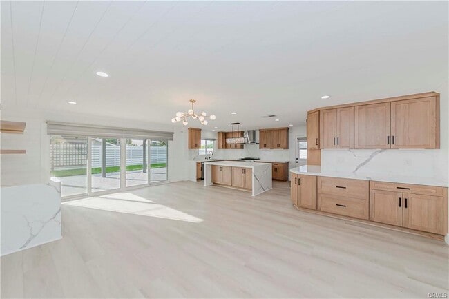 Photo - 8332 Sunnybrook Ave