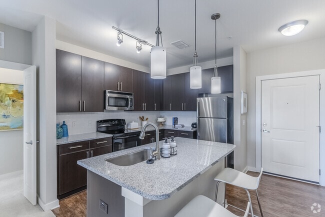 Building Photo - Edge at 1702 Rental