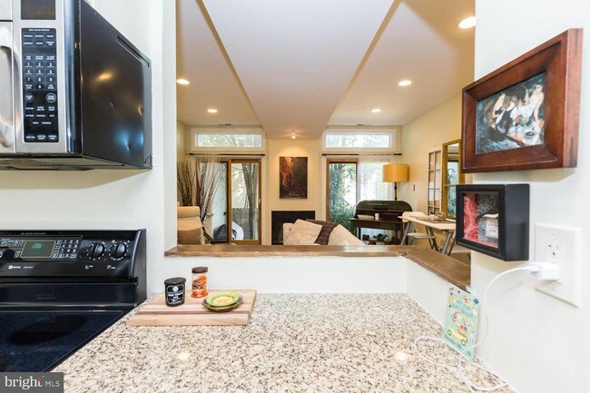 Photo - 705 S 20th St Unit A