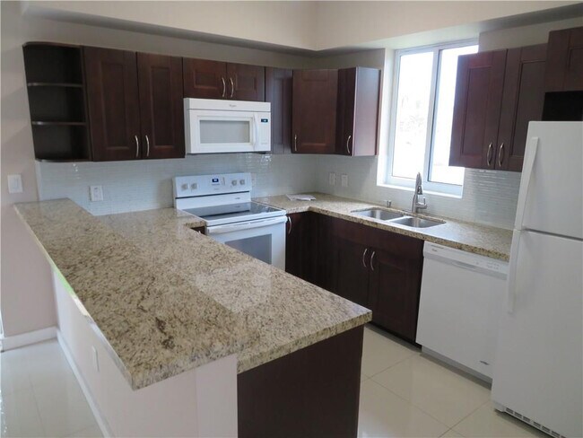 Photo - 1944 Sheridan St