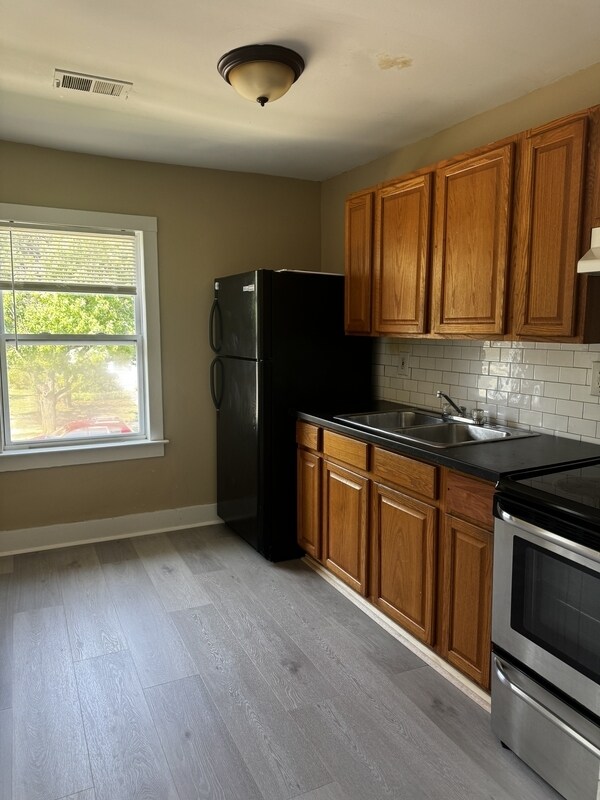 716 Pearl St Unit 2