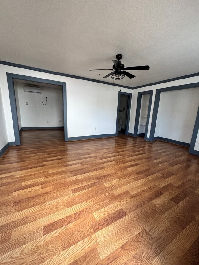 Building Photo - 5304 Polk St Unit 1 Rental