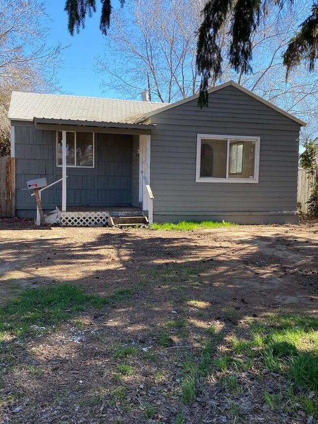 Building Photo - Non-Refundable & Security Deposit Total: $...