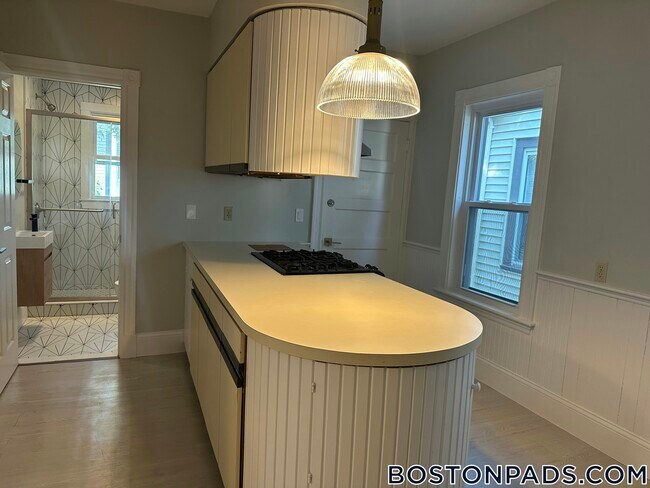 Photo - 57 Hawthorne St Unidad 2