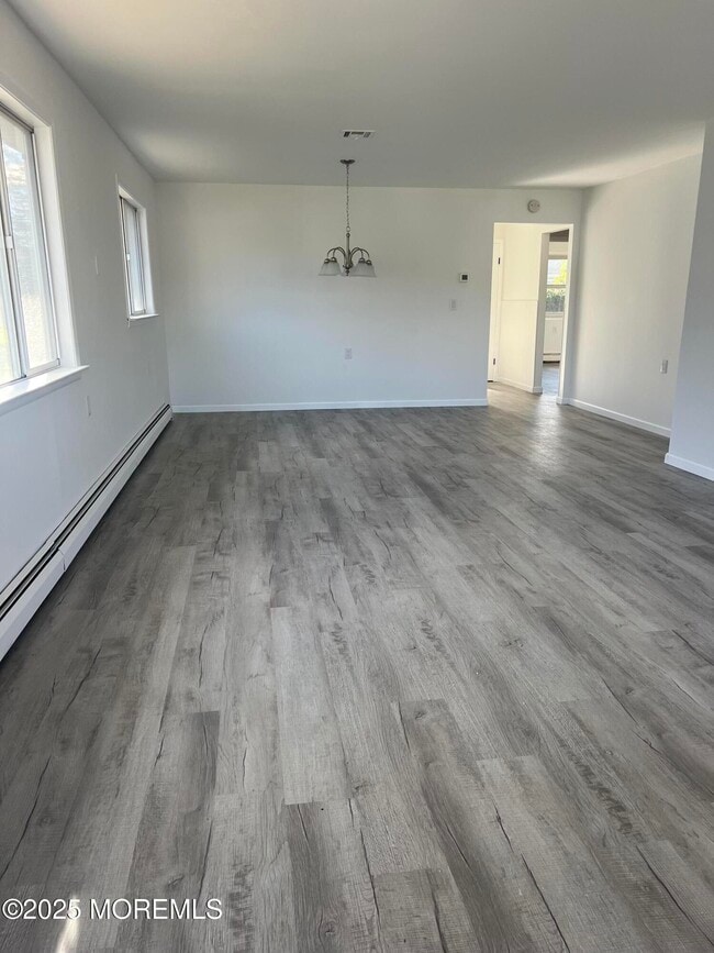 Photo - 327 Curacao St