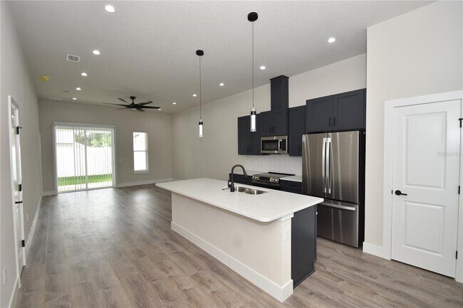 Photo - 20 Uniondale Pl