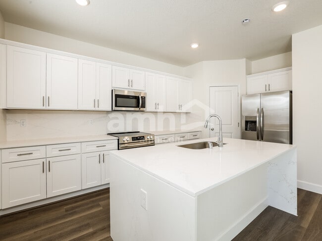 Photo - 6487 Enlightenment Dr