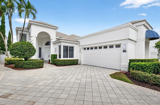 2563 NW 63rd St