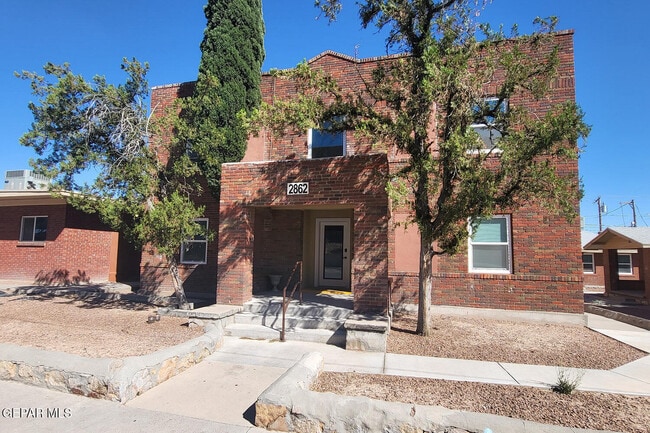 Building Photo - 2862 Grant Ave Unit 3