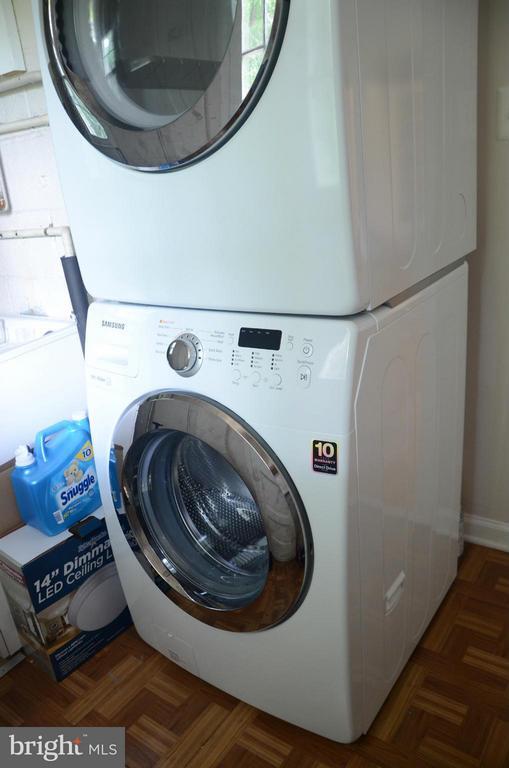 Photo - 8002 Birnam Wood Dr