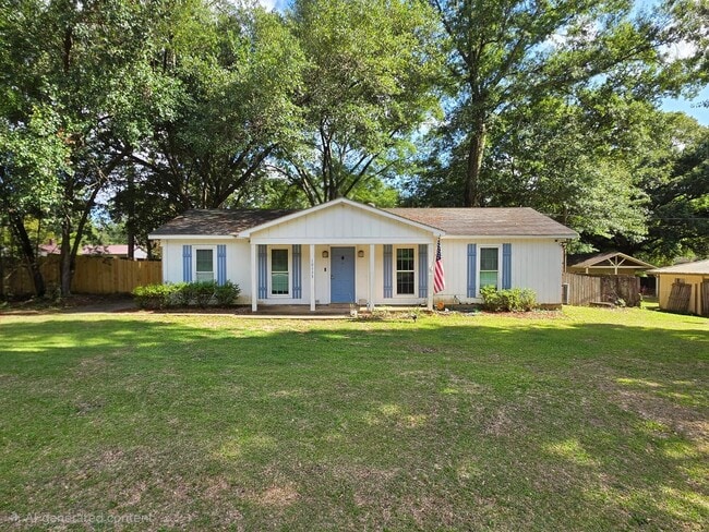 Photo - 10113 Winston Dr N
