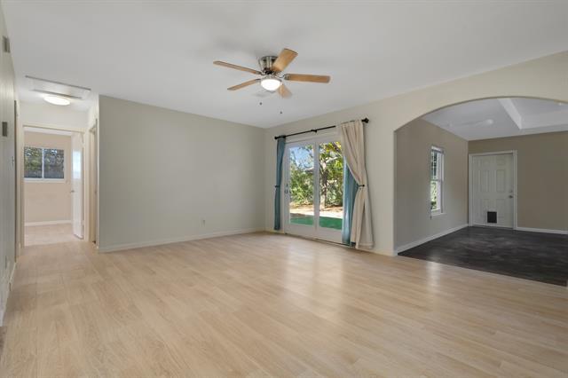 Photo - 2821 N Bell Ave