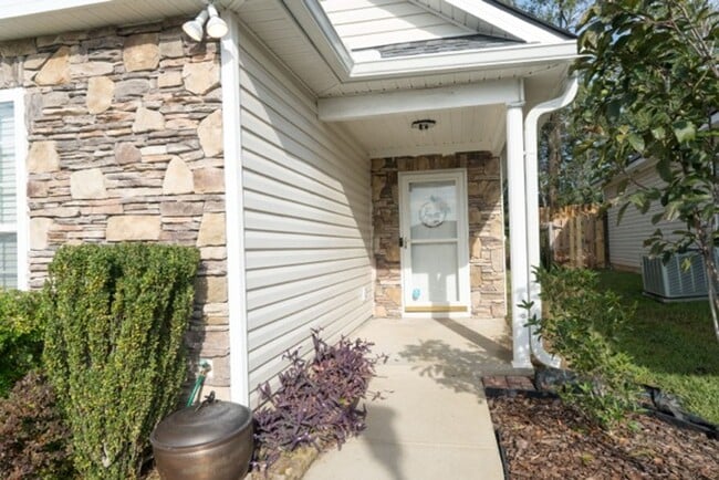 Photo - Charming 3-Bedroom, 2-Bath Home with Vault...