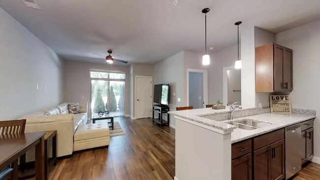 Photo - Jefferson Crossing