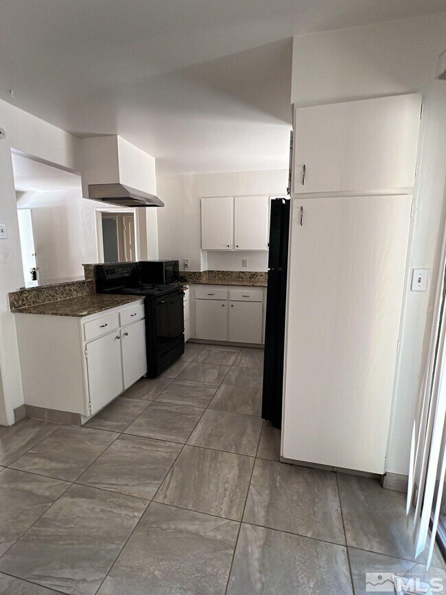 Photo - 1245 Coleman Dr