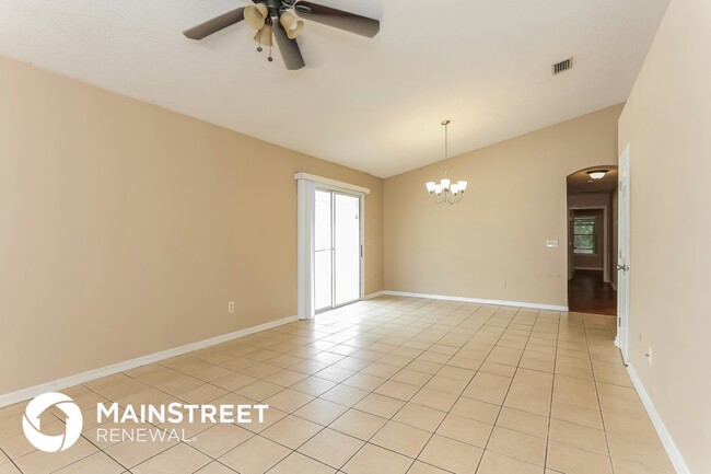 Photo - 5054 Knightsbridge Cir N