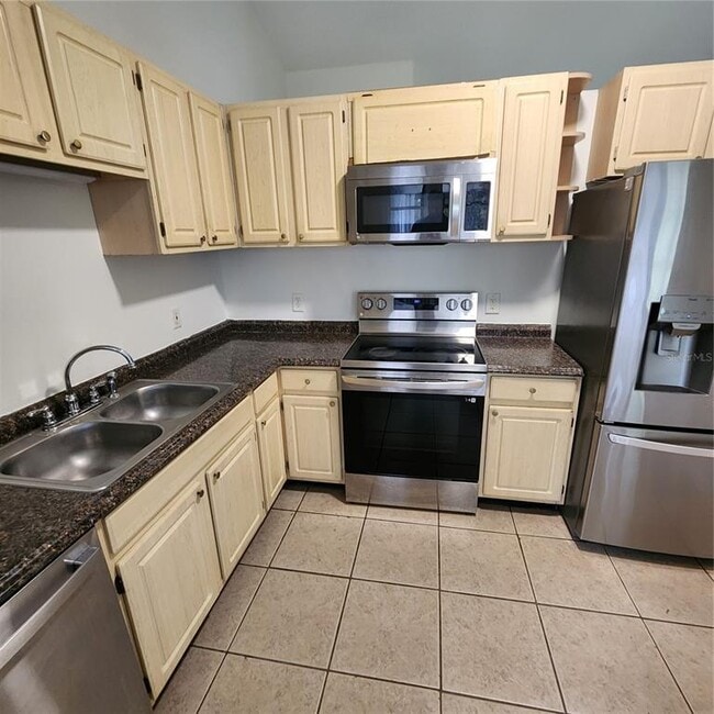 Photo - 1162 Gage Ave