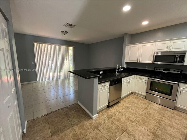 Photo - 2539 SW 82nd Ave