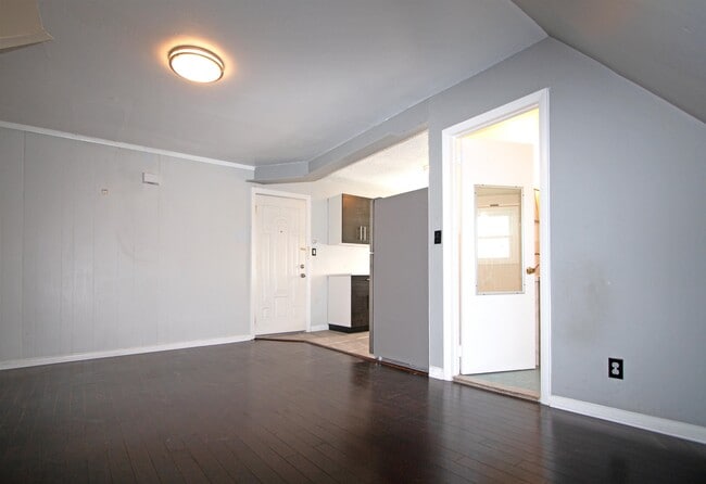 Photo - 24-26-26 E 32nd St Unit 3R