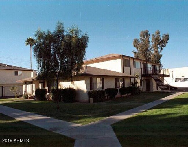 35TH AVE/NORTHERN RENTAL UNIT! - 35TH AVE/NORTHERN RENTAL UNIT!