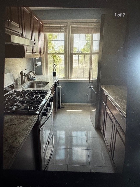 Building Photo - 2475 Summer St Unit #3