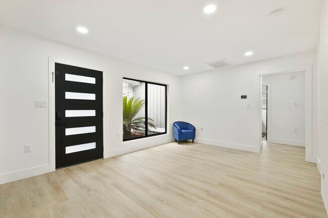 Photo - 3327 Freshmeadows Dr