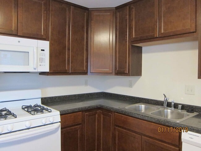 Photo - Completely Remodeled 3 Bedroom 3 bath townhome coming for JUNE move in.