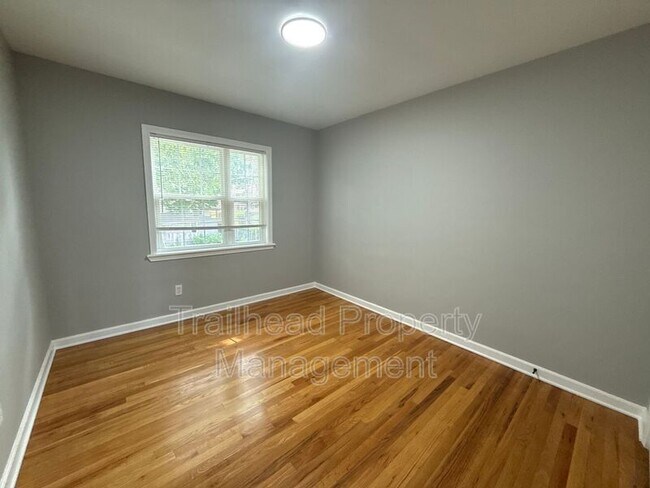Building Photo - 6421 Brookside Rd