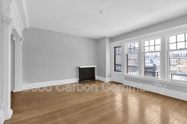 Photo - 377 Elmwood Ave Unit 7