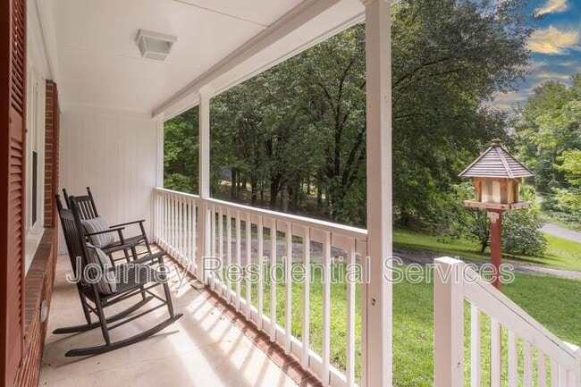 Photo - 2620 Lanlier Dr