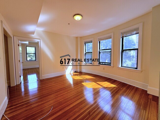 Photo - 881 Massachusetts Ave Unit 34