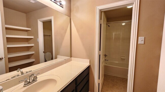 Photo - 26939 Glacier Creek Dr