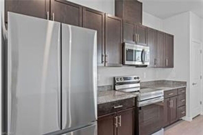 Photo - 2115 Ne-16 Ter