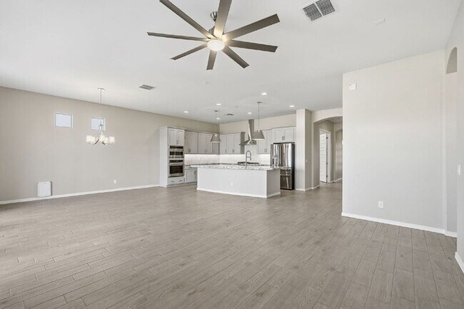 Photo - 34594 N Kingman Rd