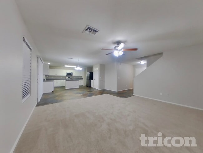 Photo - 15923 N 169th Dr