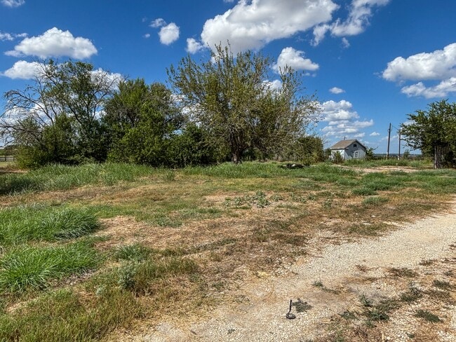 1529 Engel Rd