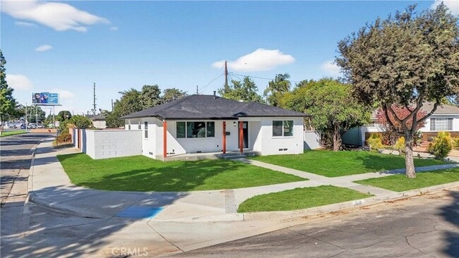Photo - 9003 Mapleside St