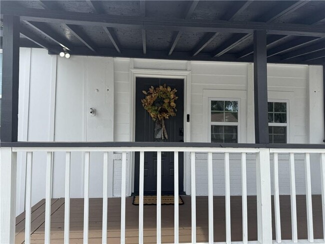 Photo - 1625 Wilson Ave